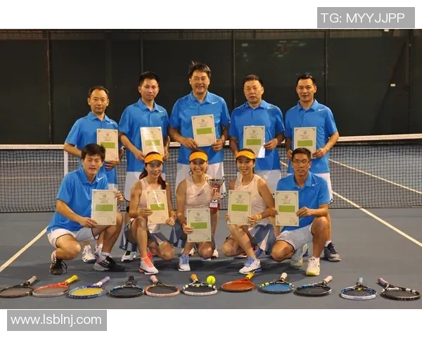 南京网球队荣登全国网球团队协作排行榜第七名展现团队实力与拼搏精神 南京网球队荣登全国网球团队协作排行榜第七名展现团队实力与拼搏精神